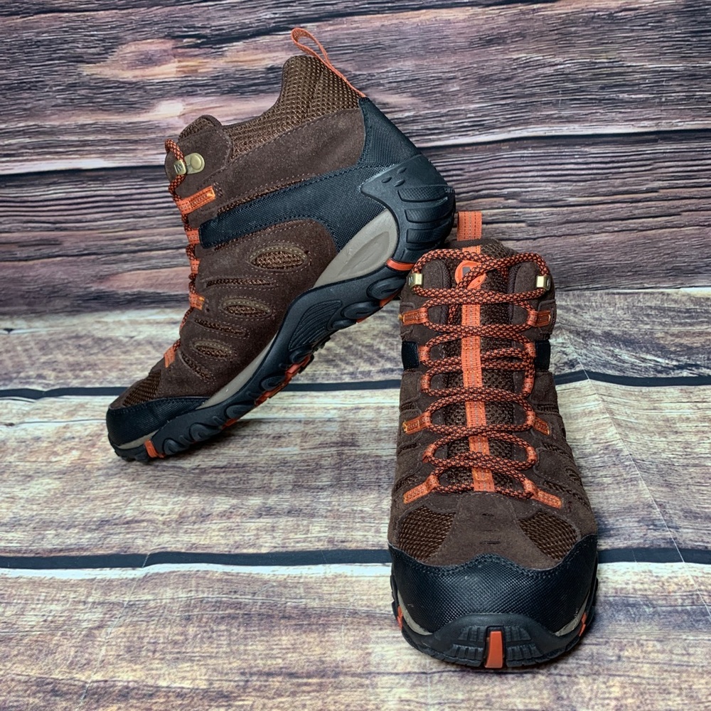 Merrell Men’s Select Dry Hiking Boots size 9.5 Brown